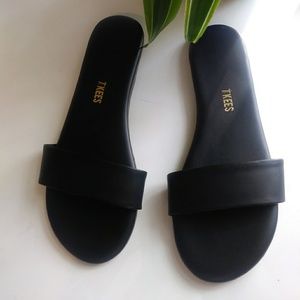 Tkees Charlie Black Sandal